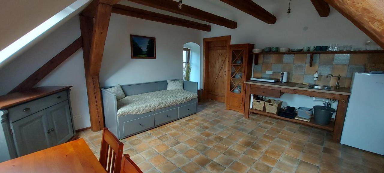 Apartmany Ve Starem Pivovaru Malesov Buitenkant foto